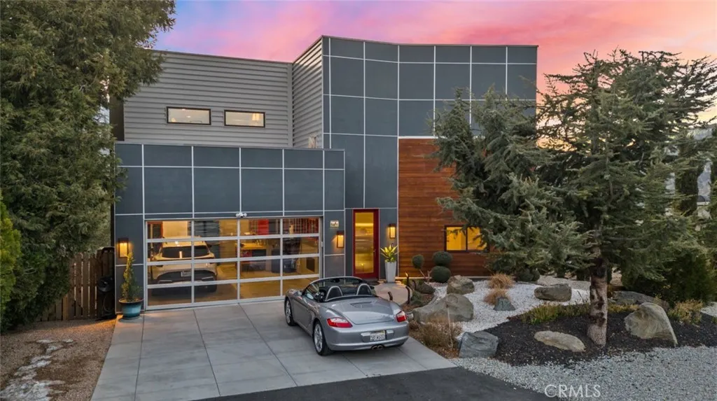 5482 Easter Drive, Wrightwood, California 92397 home-pic-0